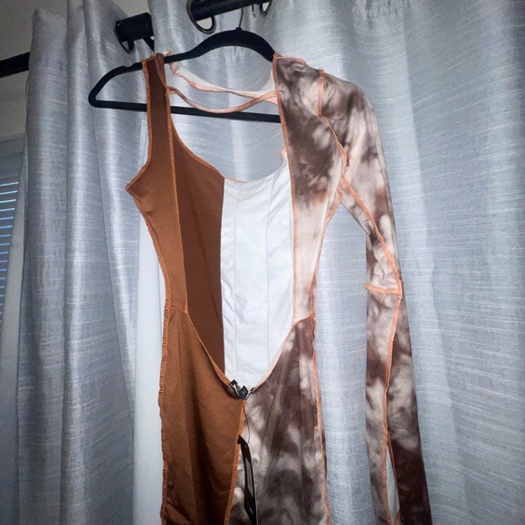 ❌SOLD❌Fashion Nova Brown Patchwork Thread Dress - Picture 5 of 6